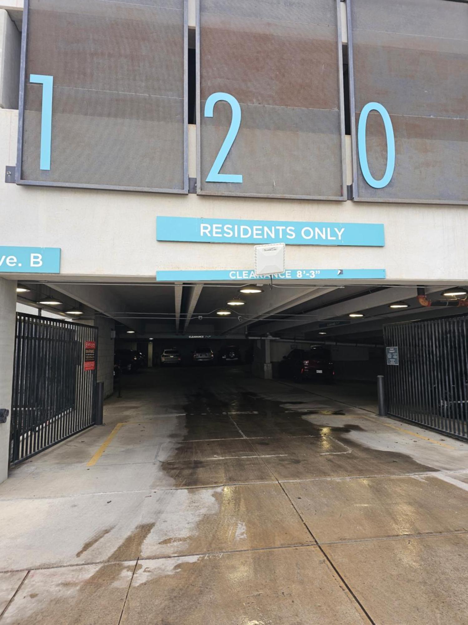 Beautiful Condo On Riverwalk W King Ste Free Parking Pet Friendly Centrally Located On The Riverwalk San Antonio Exteriör bild